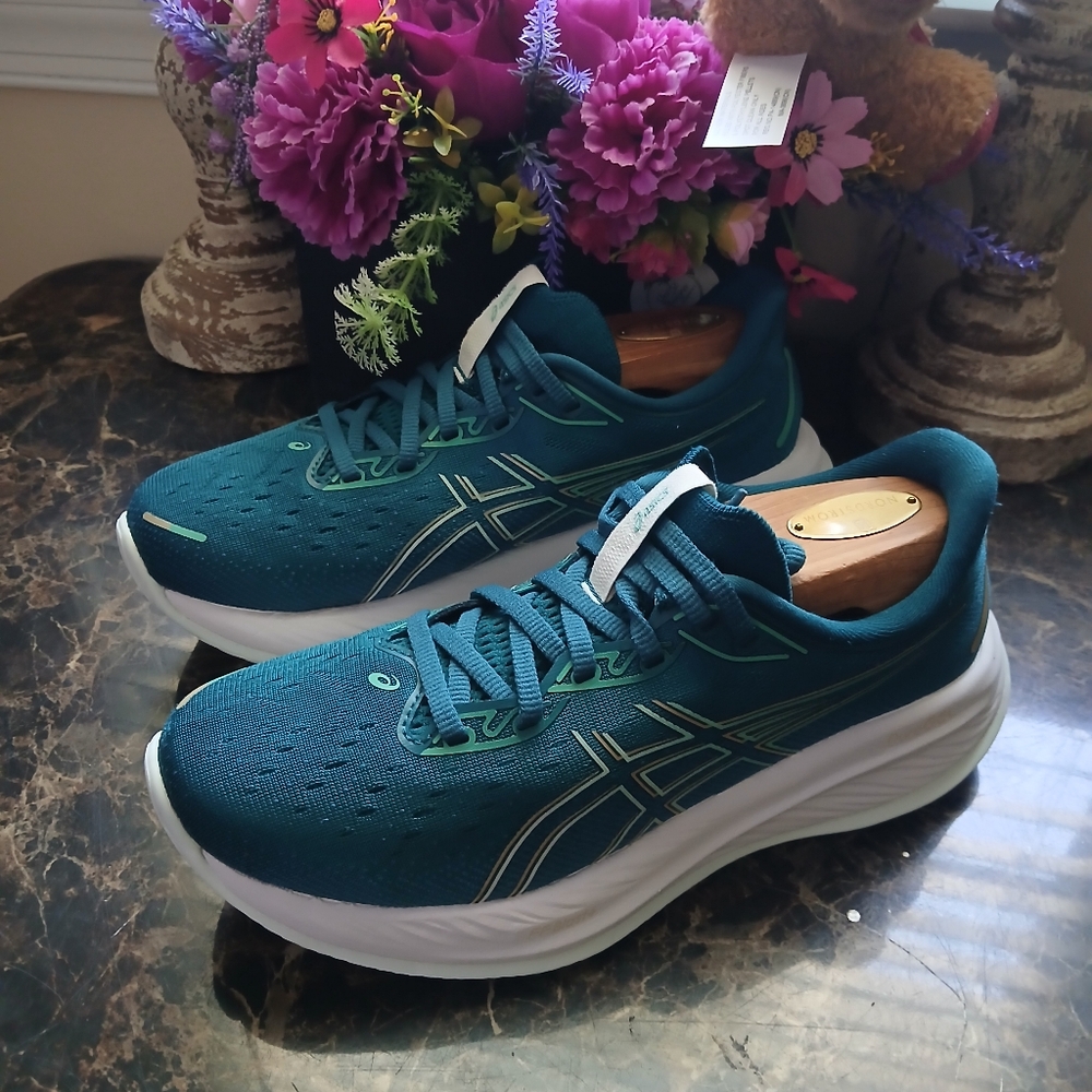 Asics Teal Women's Athletic Running Shoes